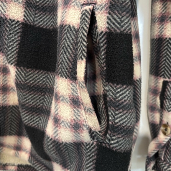 Womens flannel jacket - Picture 5 of 10